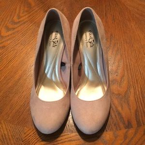 💥FINAL PRICE💥 EUC East 5th Comfort Suede Wedges